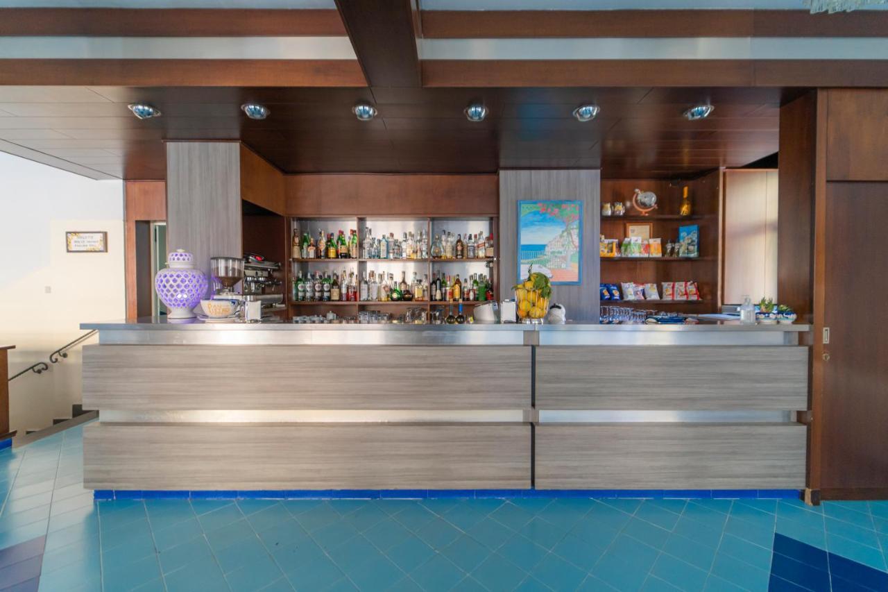 Casa Vacanza San Pietro マイオーリ エクステリア 写真