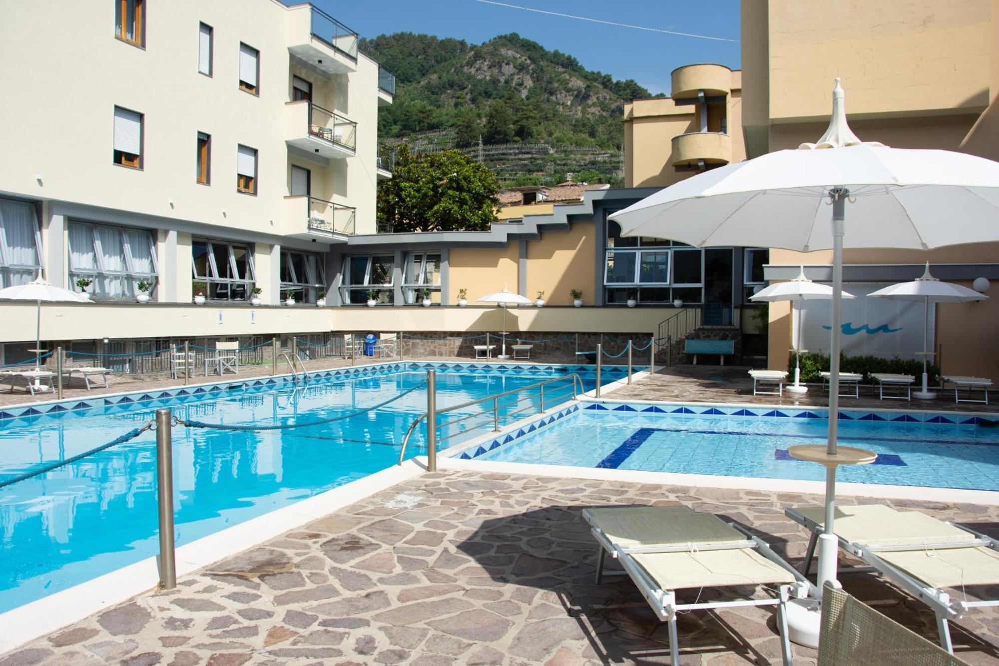 Casa Vacanza San Pietro マイオーリ エクステリア 写真