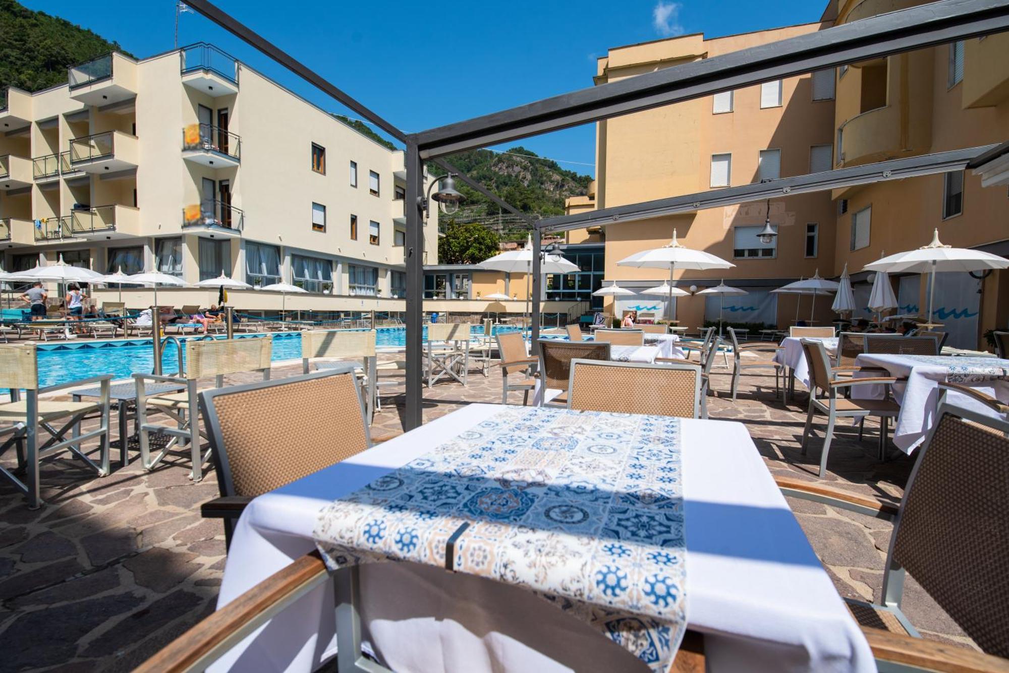 Casa Vacanza San Pietro マイオーリ エクステリア 写真